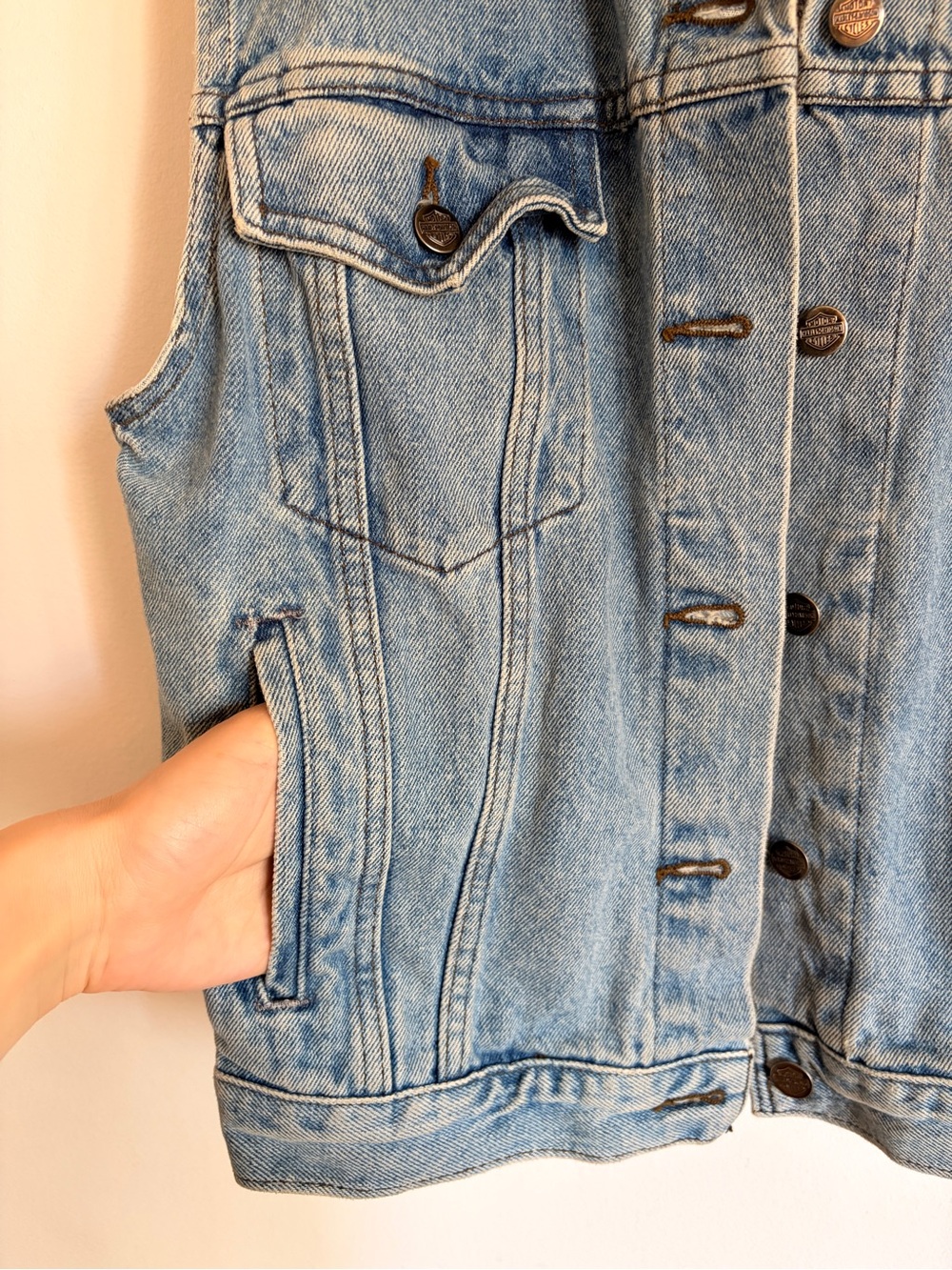 Vintage Harley Davidson 90s Light Blue Denim Vest Jacket S Unisex - Picture 8 of 11